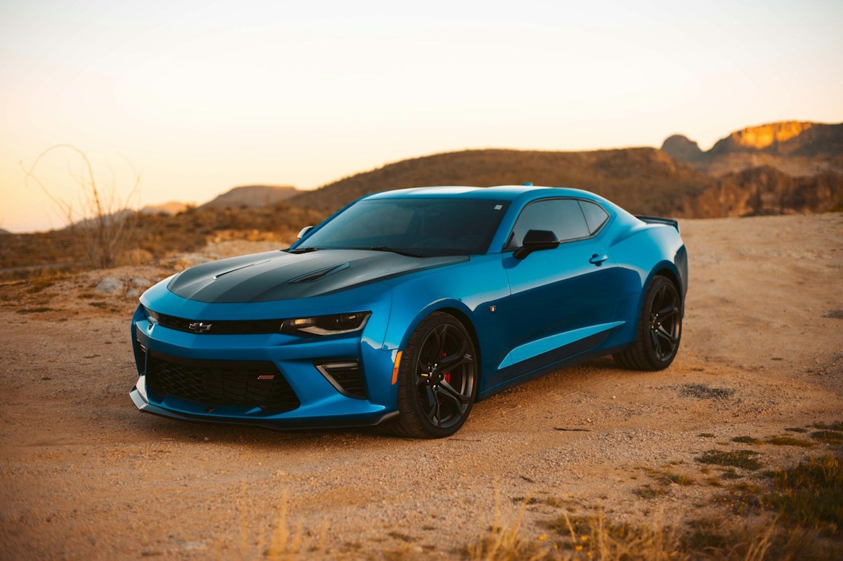 IAAI Salvage Auctions: Vehicle History Report Checklist Before Bidding